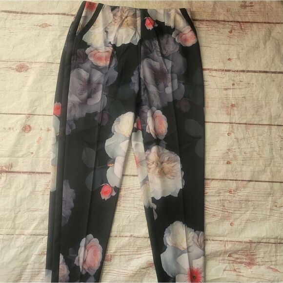Ted Baker Indes Chelsea Flower Loose Trousers Size 8 NWT - Picture 4 of 9
